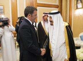 Renzi con il monarca saudita